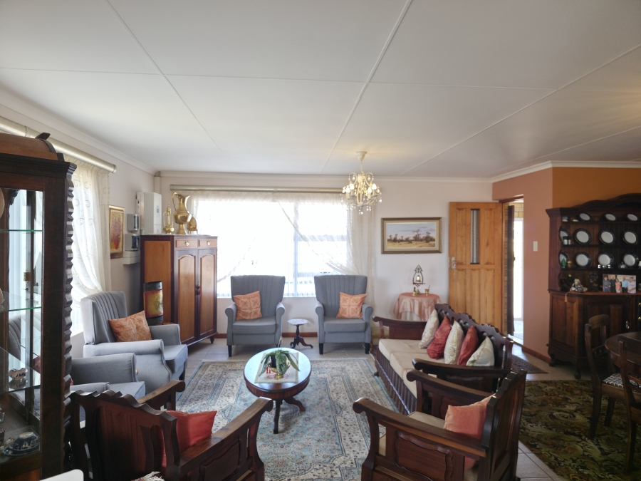 3 Bedroom Property for Sale in Wavecrest Eastern Cape